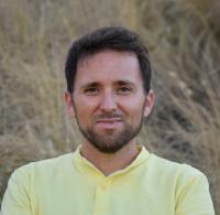 Roberto Gil-Hernández